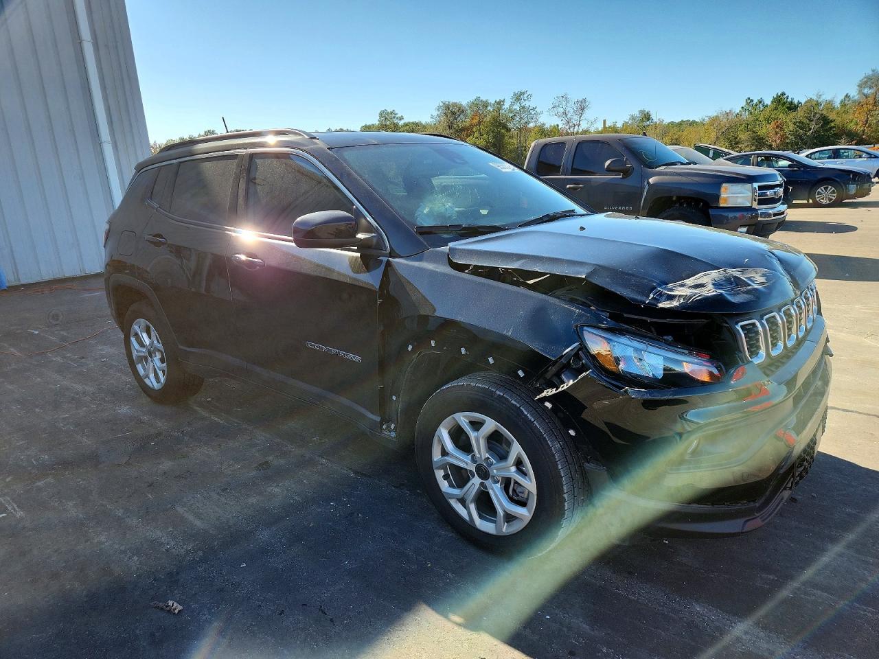 2025 JEEP COMPASS LATITUDE photo 4