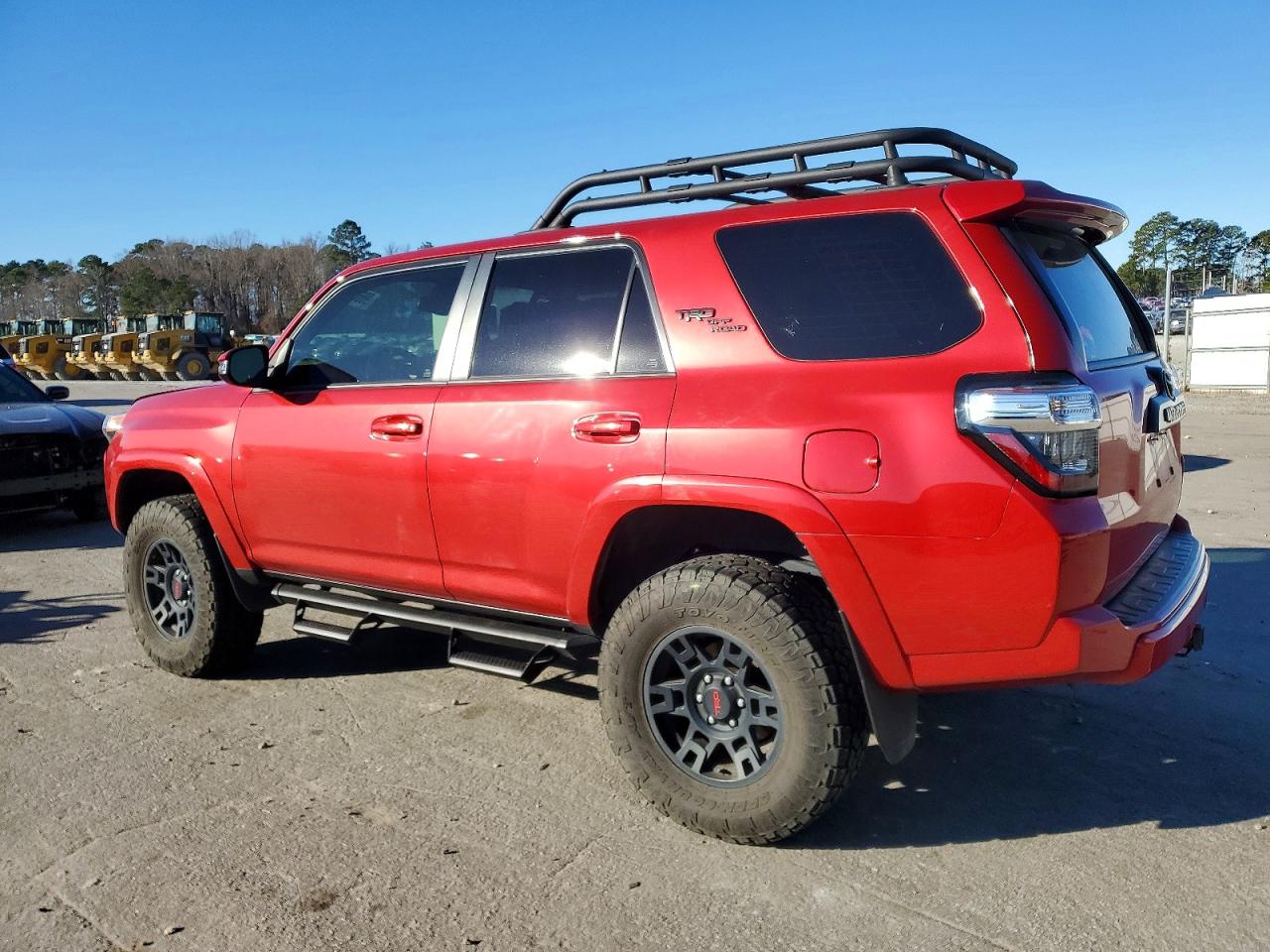 2022 TOYOTA 4RUNNER SR5 PREMIUM photo 2