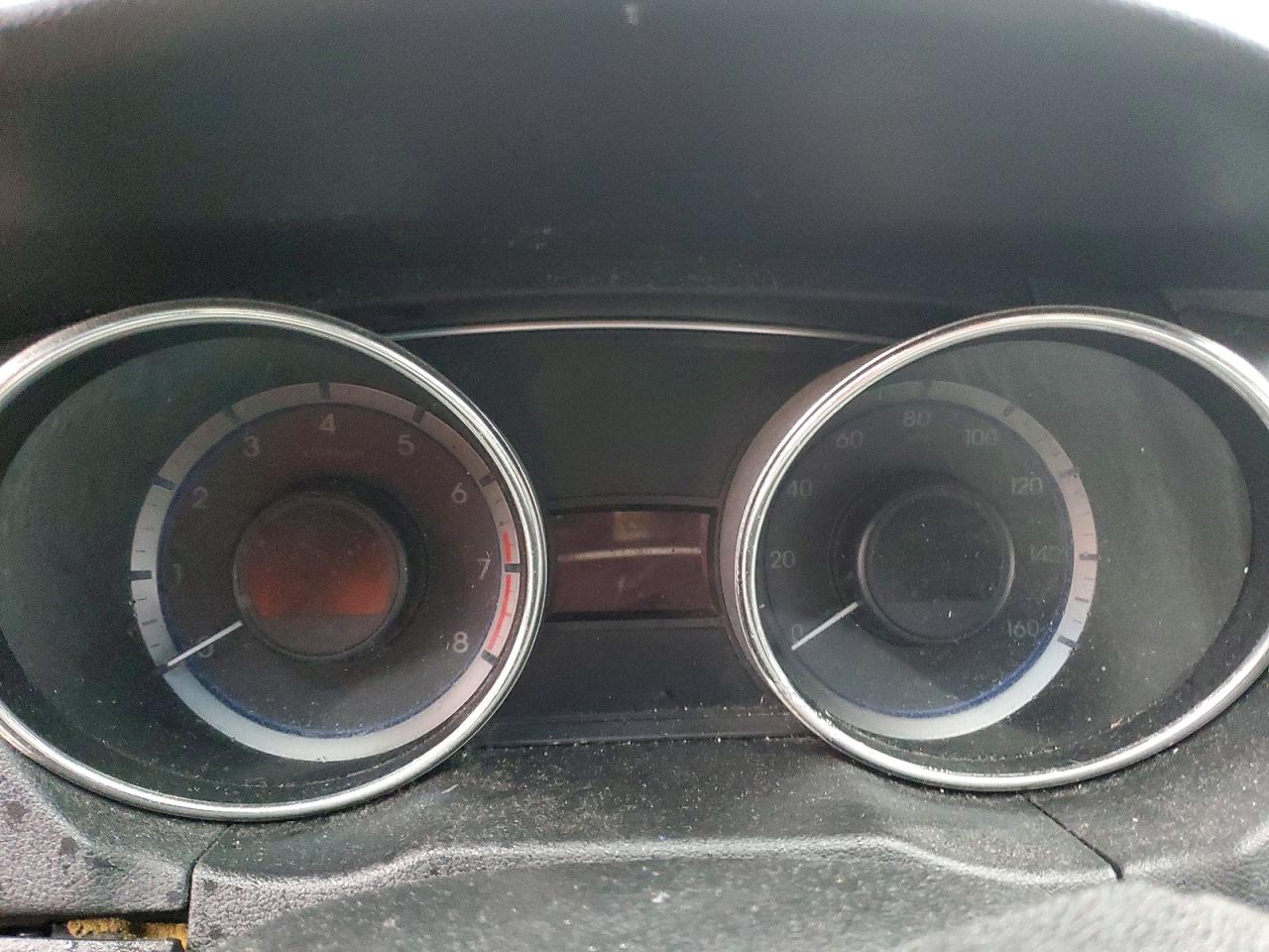 2011 HYUNDAI SONATA SE photo 9