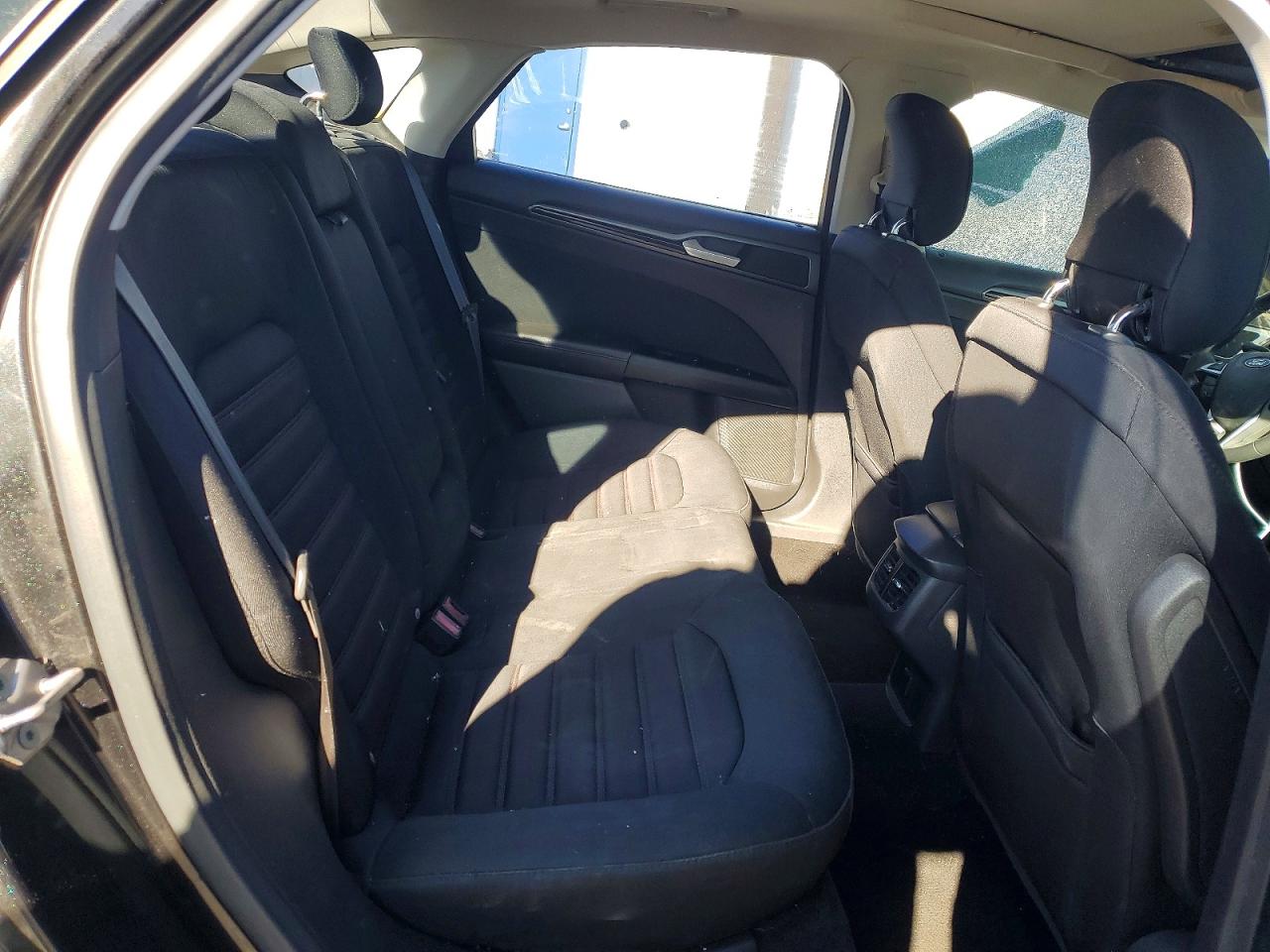 2013 FORD FUSION SE photo 10