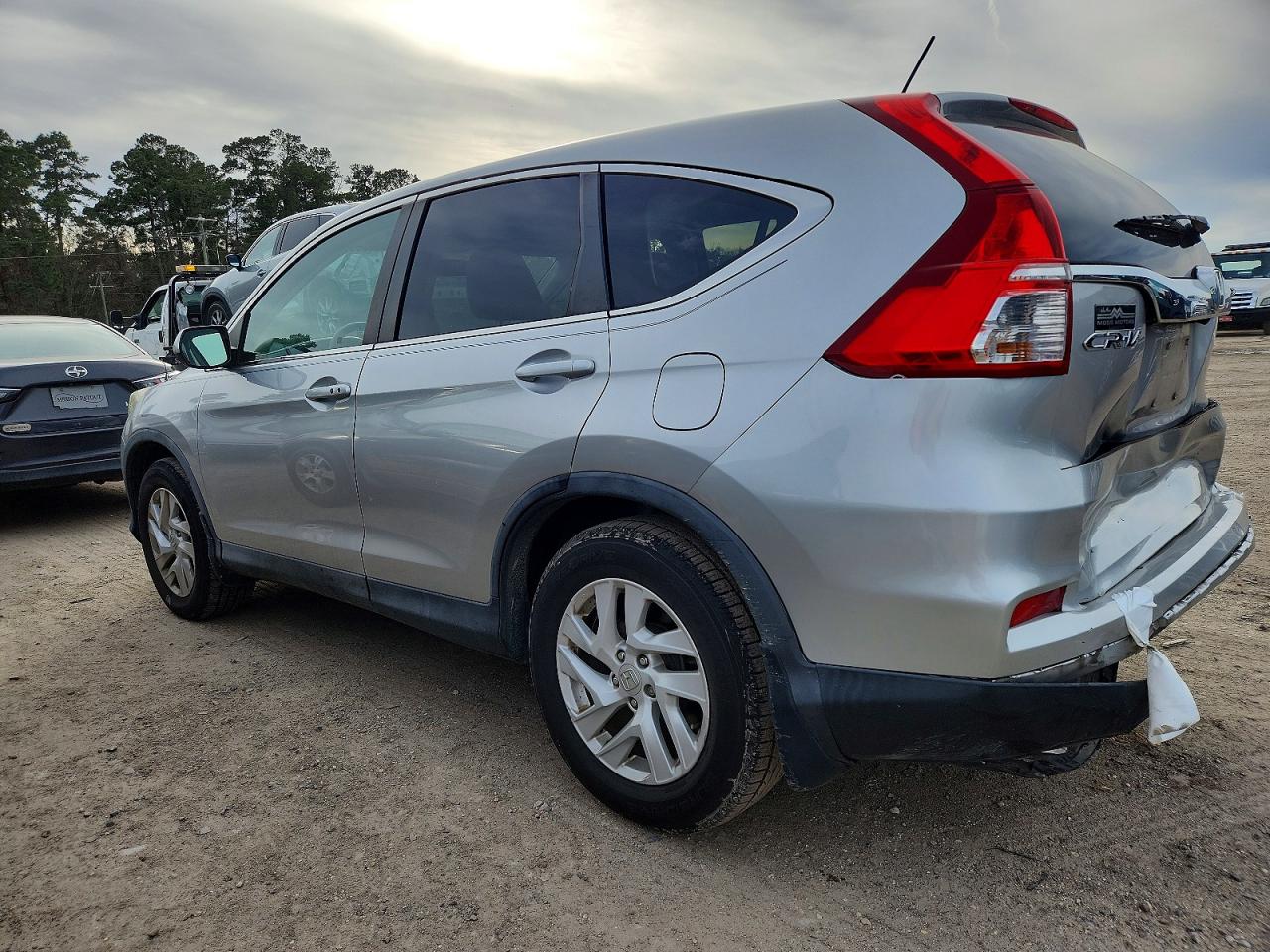 2016 HONDA CR-V EX photo 2