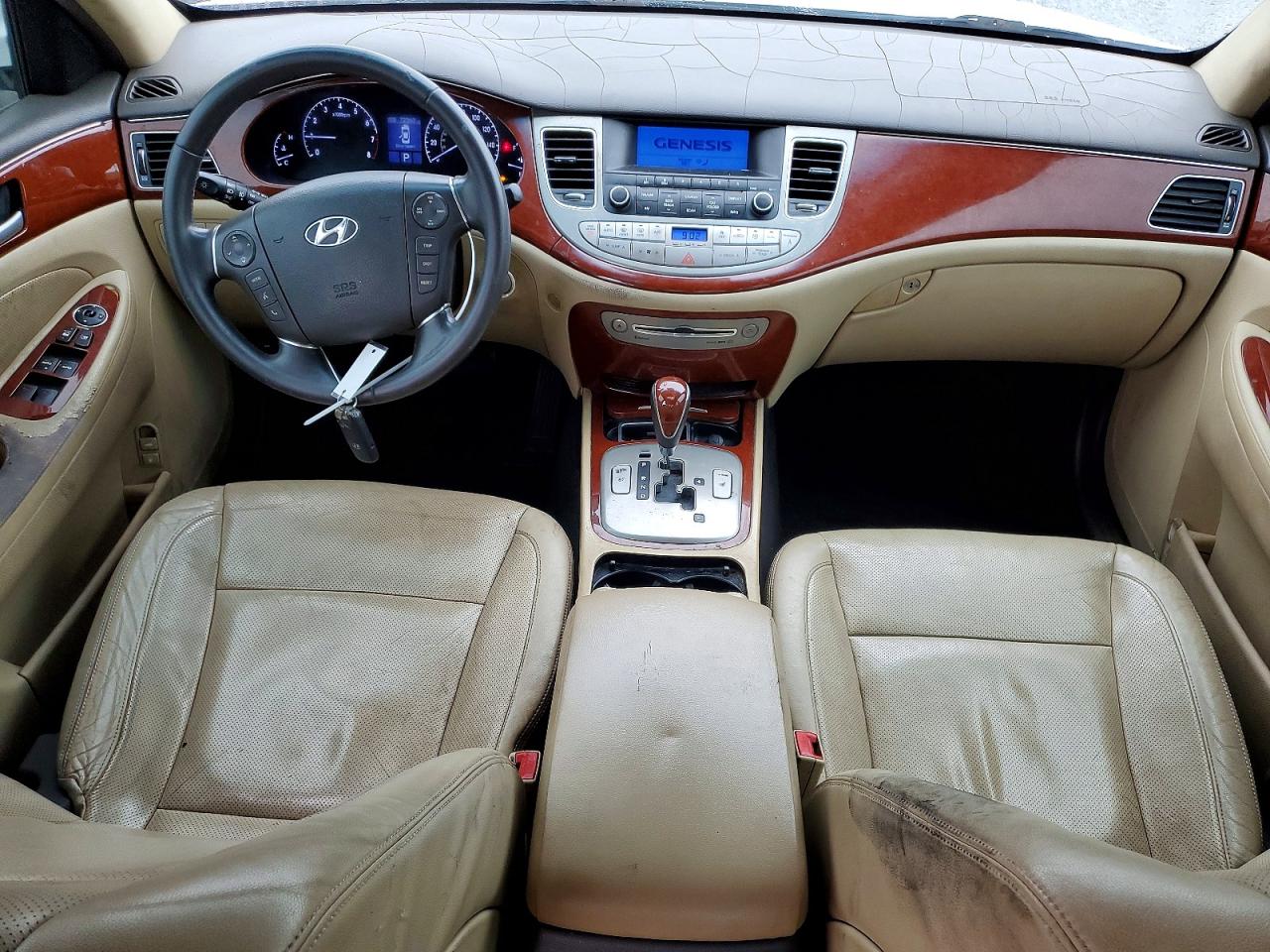 2012 HYUNDAI GENESIS photo 8