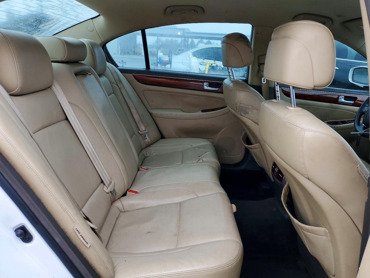 2012 HYUNDAI GENESIS photo 10