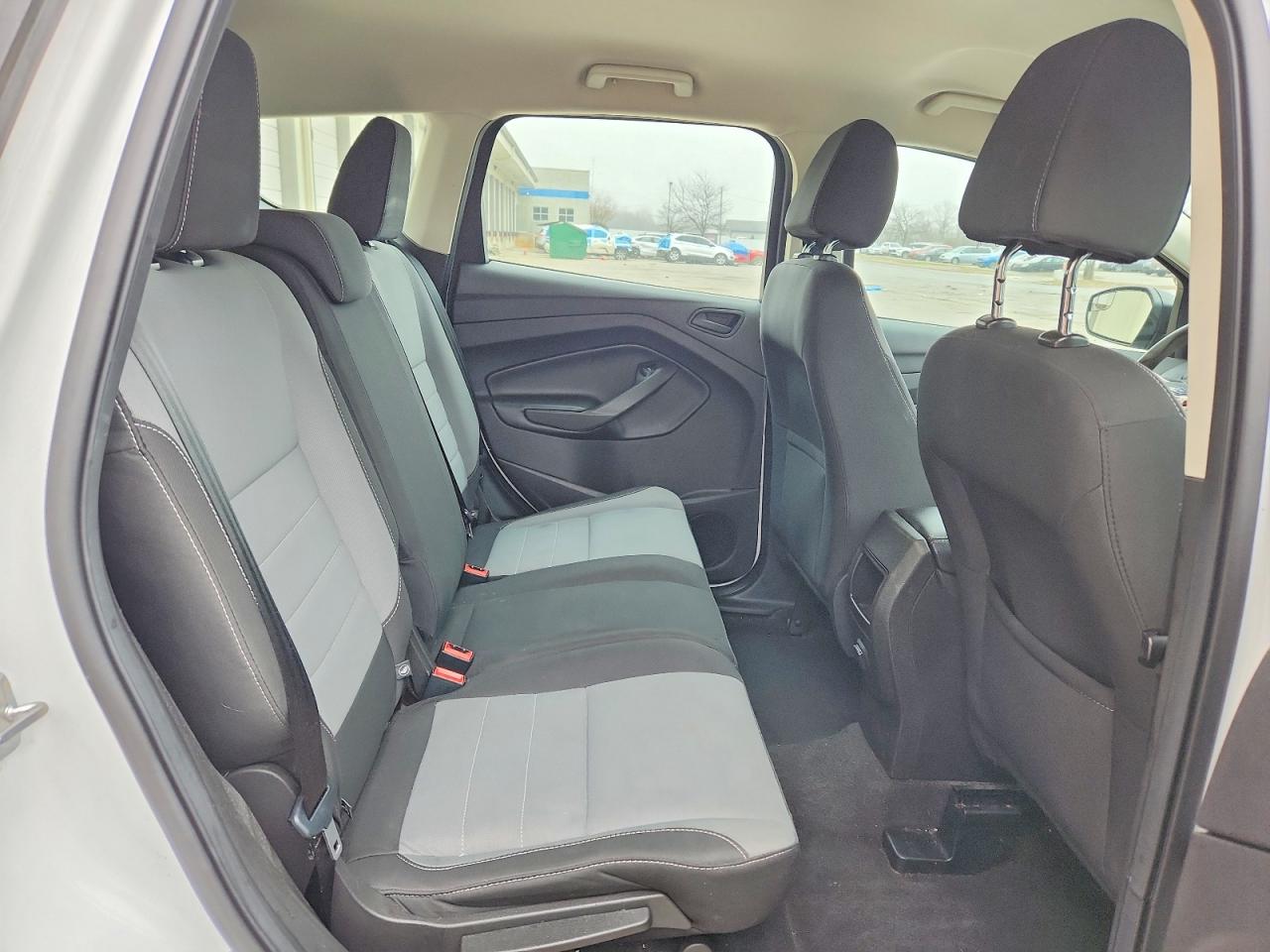 2017 FORD ESCAPE S photo 11