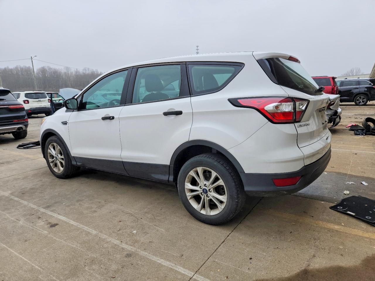 2017 FORD ESCAPE S photo 2