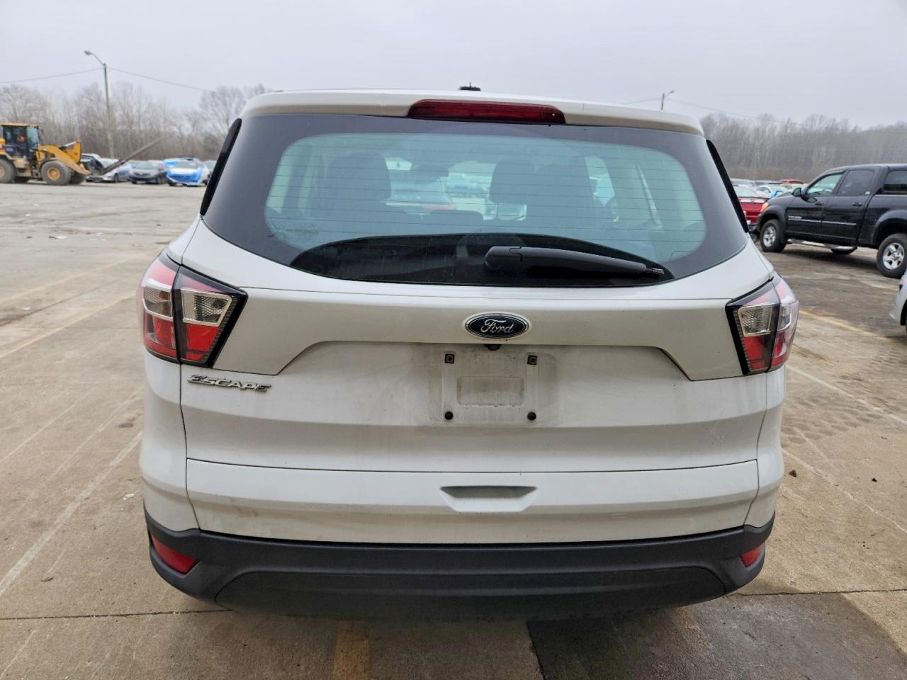 2017 FORD ESCAPE S photo 6
