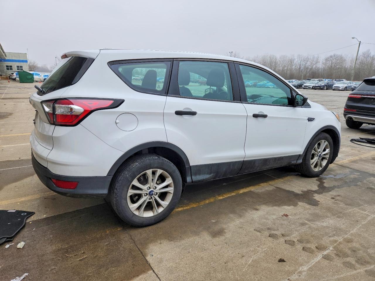 2017 FORD ESCAPE S photo 3