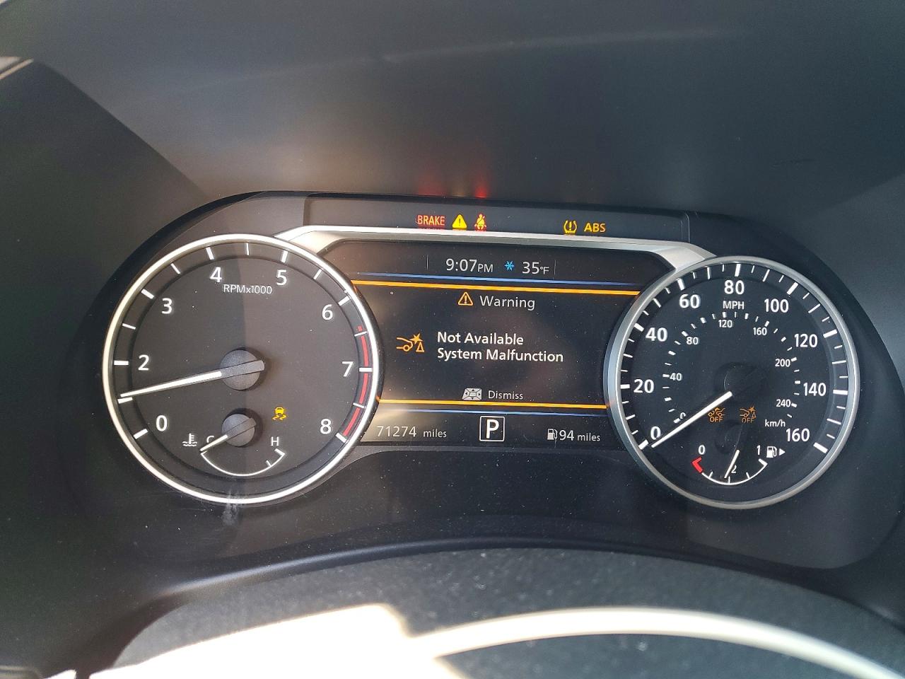 2022 NISSAN SENTRA SR photo 9