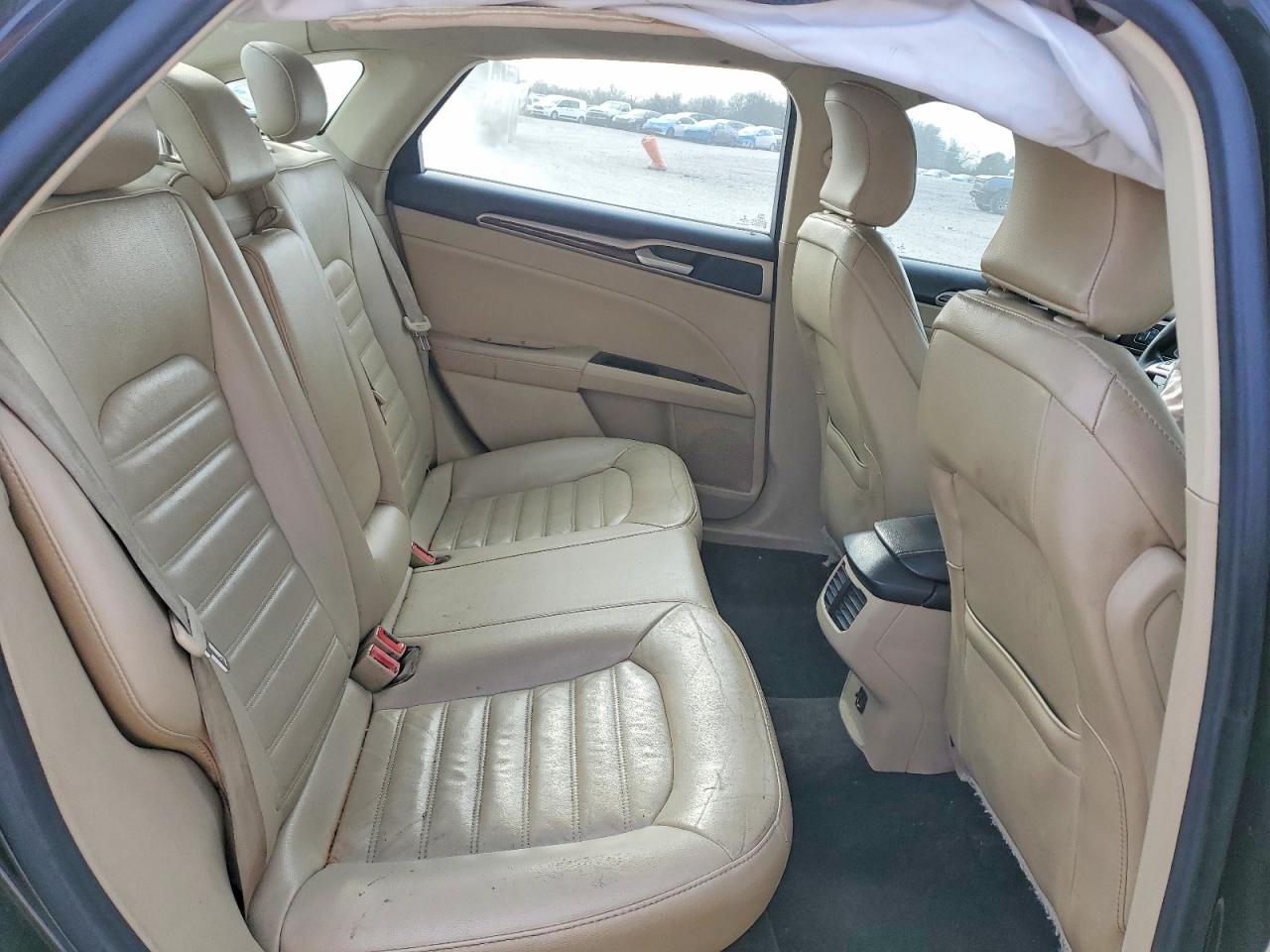 2016 FORD FUSION SE photo 10