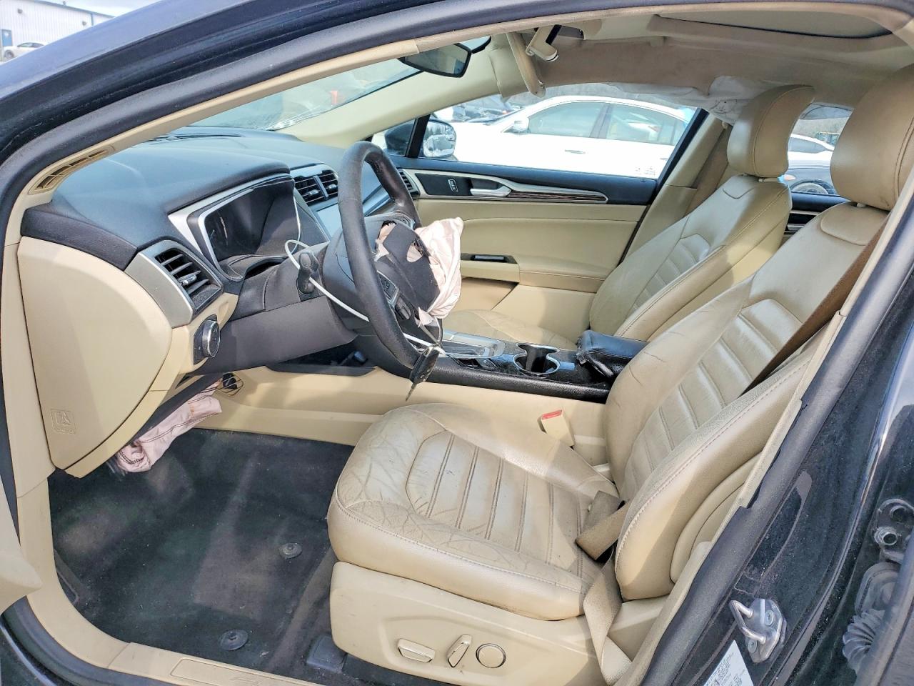 2016 FORD FUSION SE photo 7