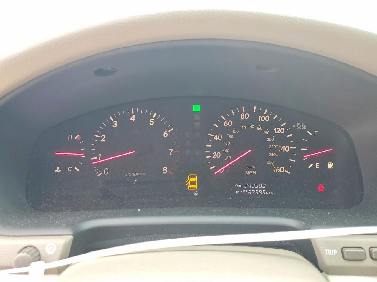 2001 LEXUS LS 430 photo 9