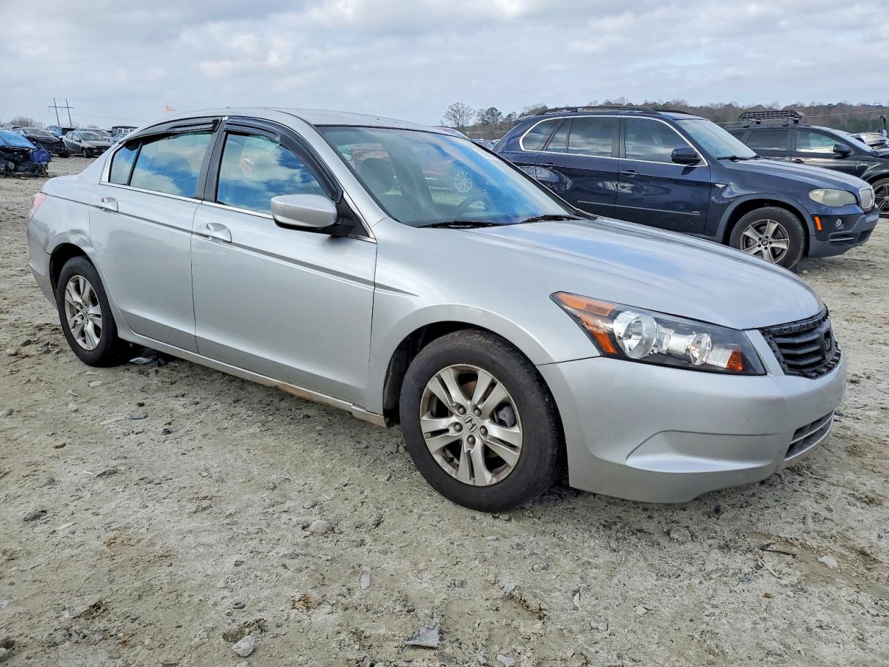 2009 HONDA ACCORD LXP photo 4