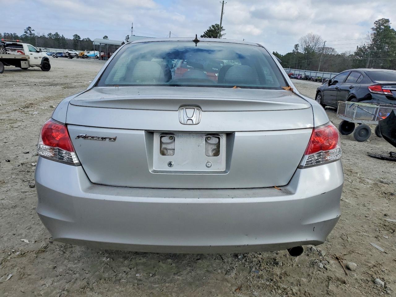 2009 HONDA ACCORD LXP photo 6