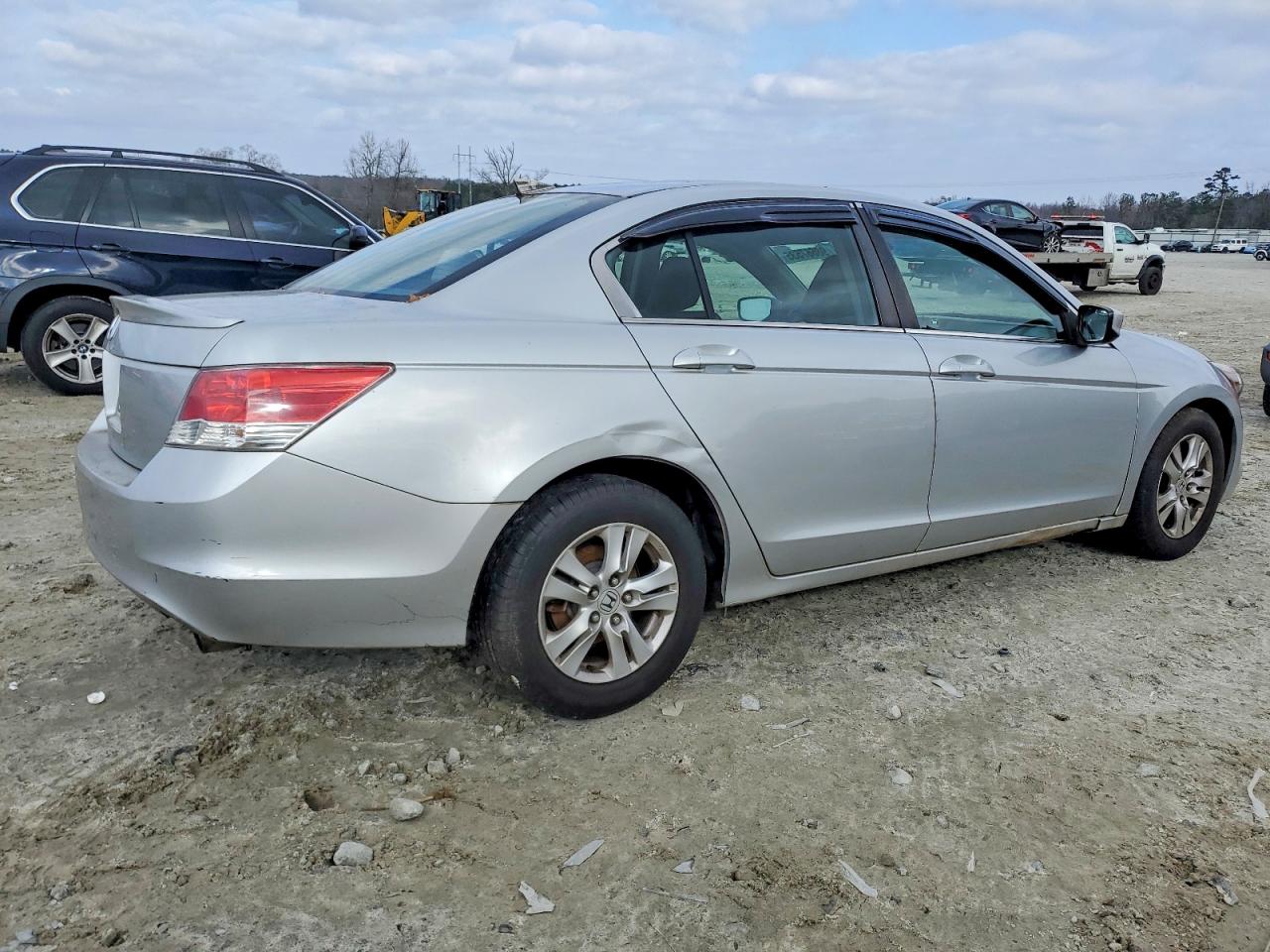 2009 HONDA ACCORD LXP photo 3
