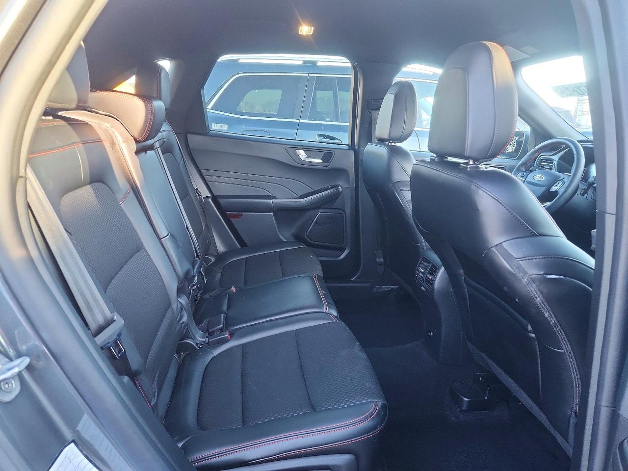 2025 FORD ESCAPE ST LINE photo 10