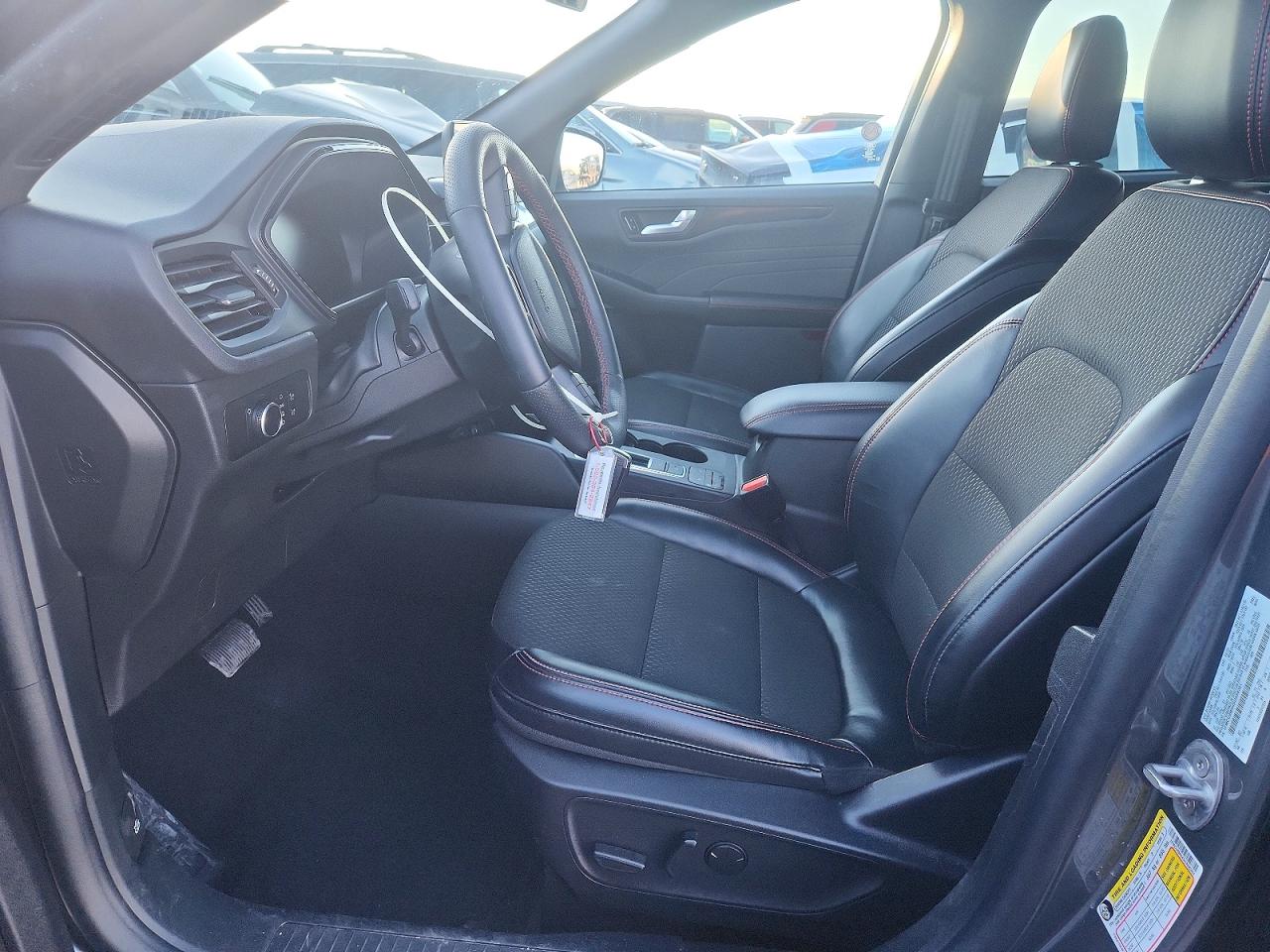 2025 FORD ESCAPE ST LINE photo 7