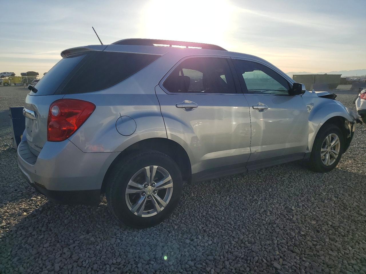 2014 CHEVROLET EQUINOX LT photo 3