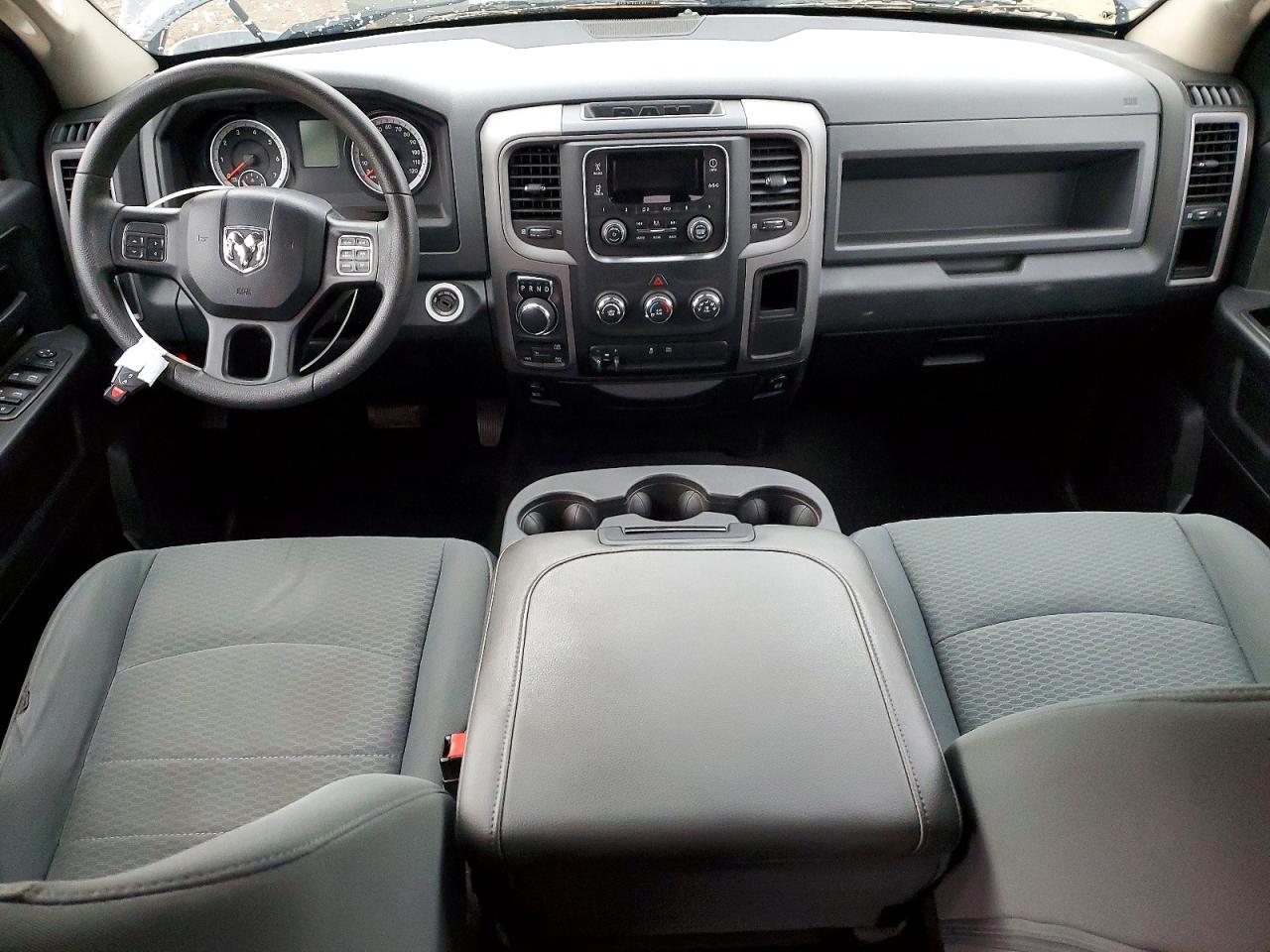 2015 RAM 1500 ST photo 8