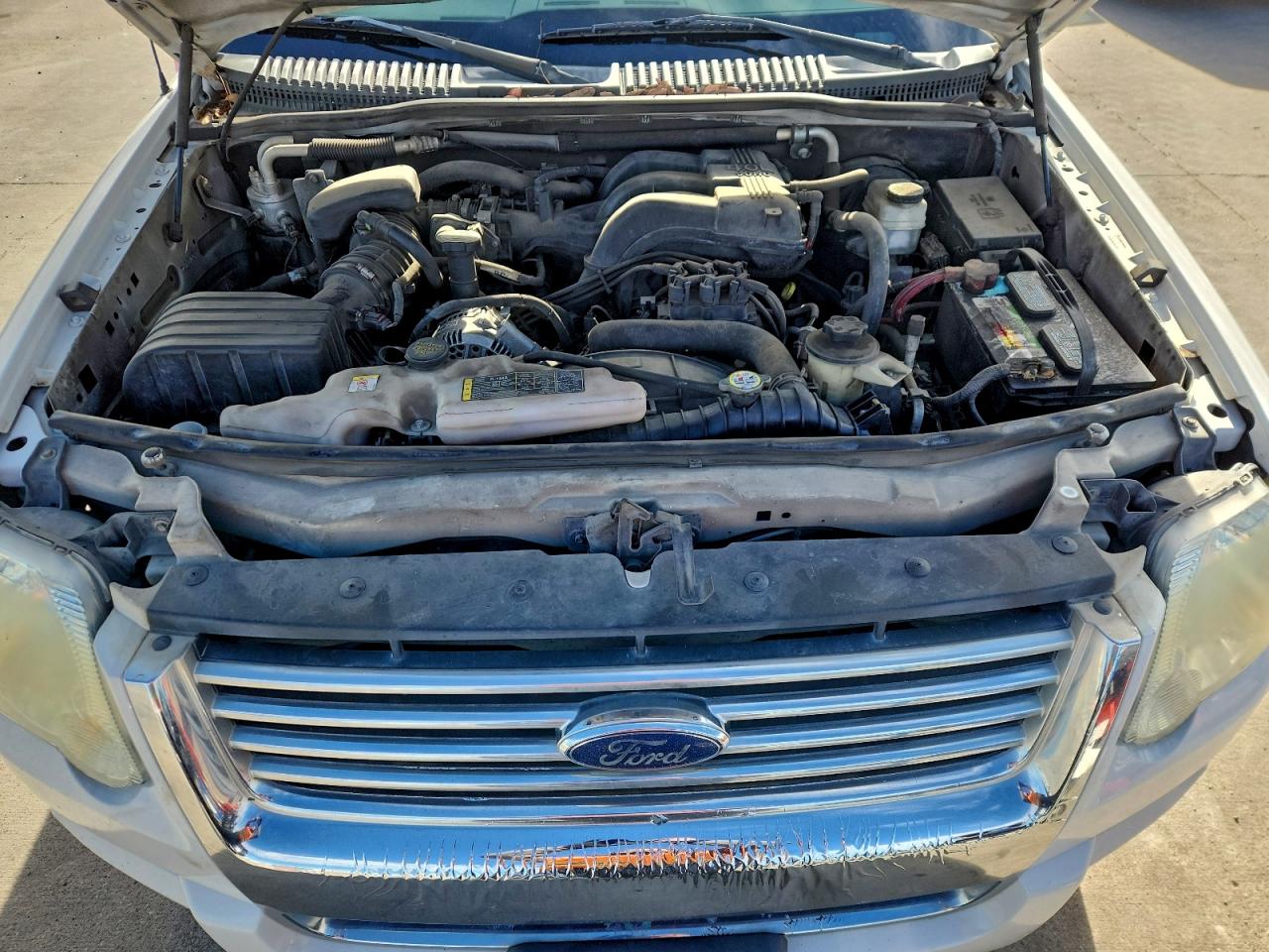 2008 FORD EXPLORER XLT photo 11