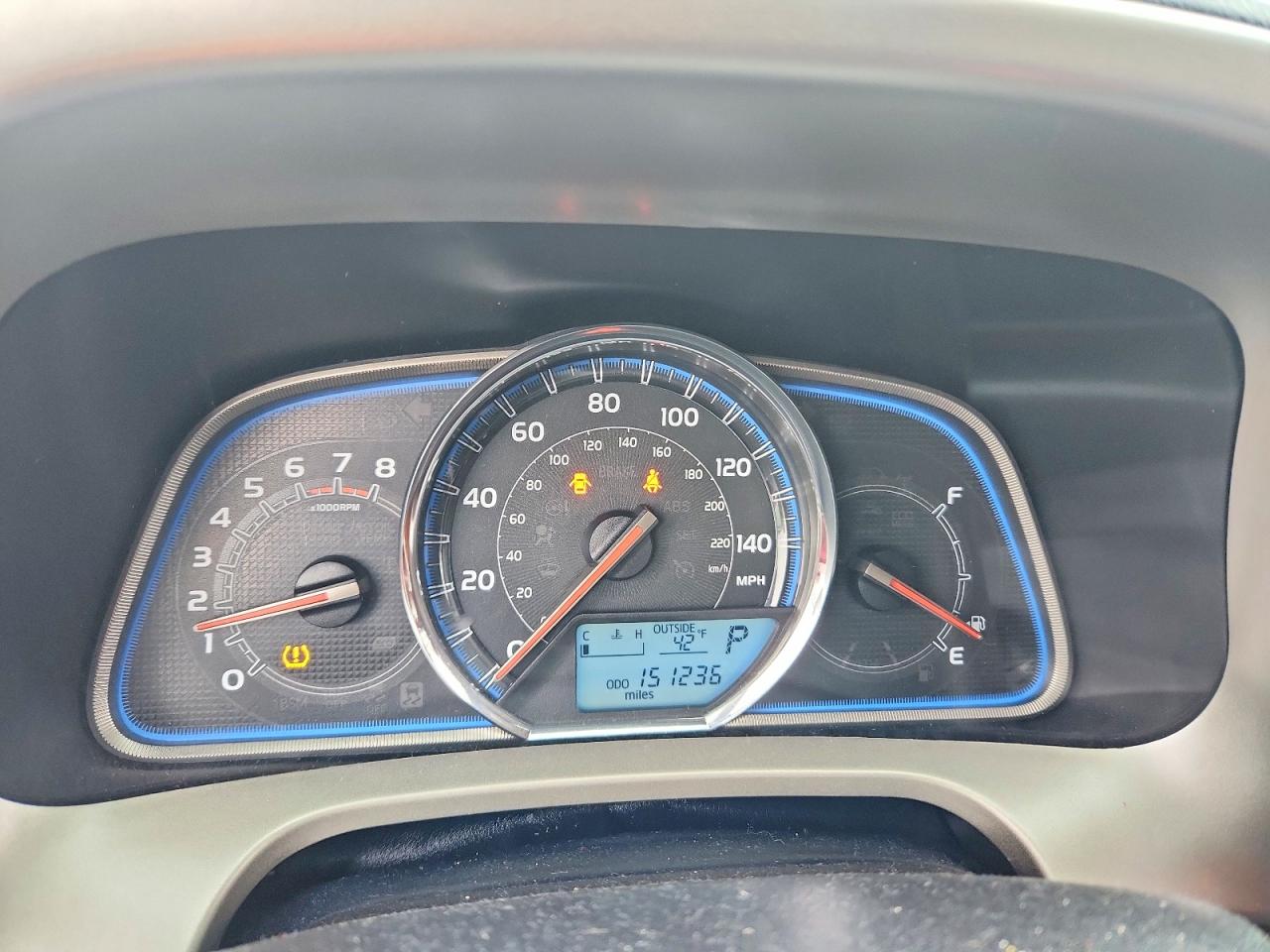2015 TOYOTA RAV4 LIMITED photo 9