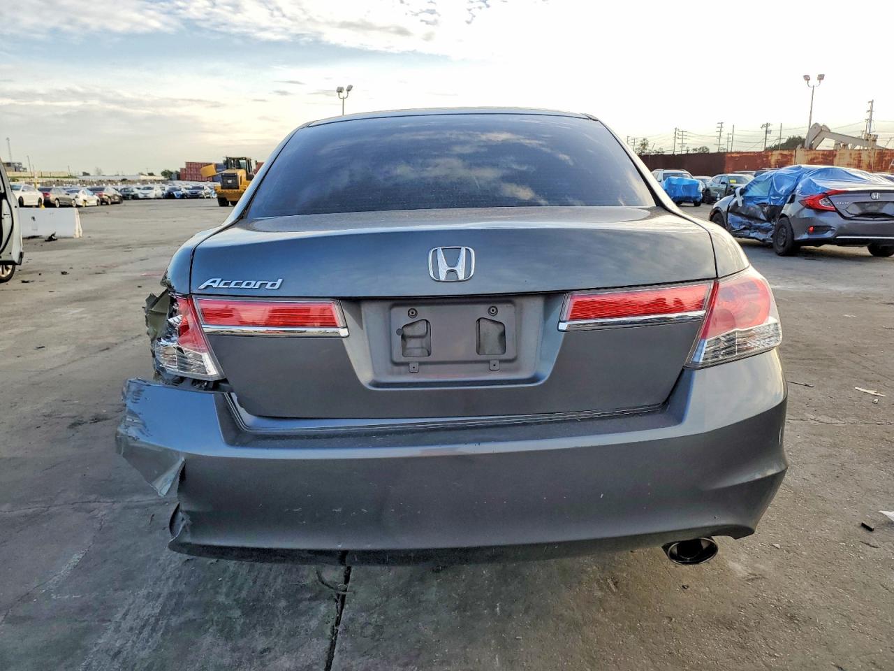 2011 HONDA ACCORD EX photo 6