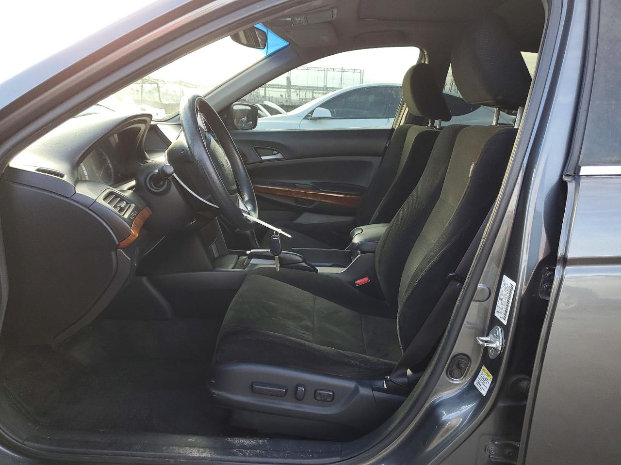 2011 HONDA ACCORD EX photo 7