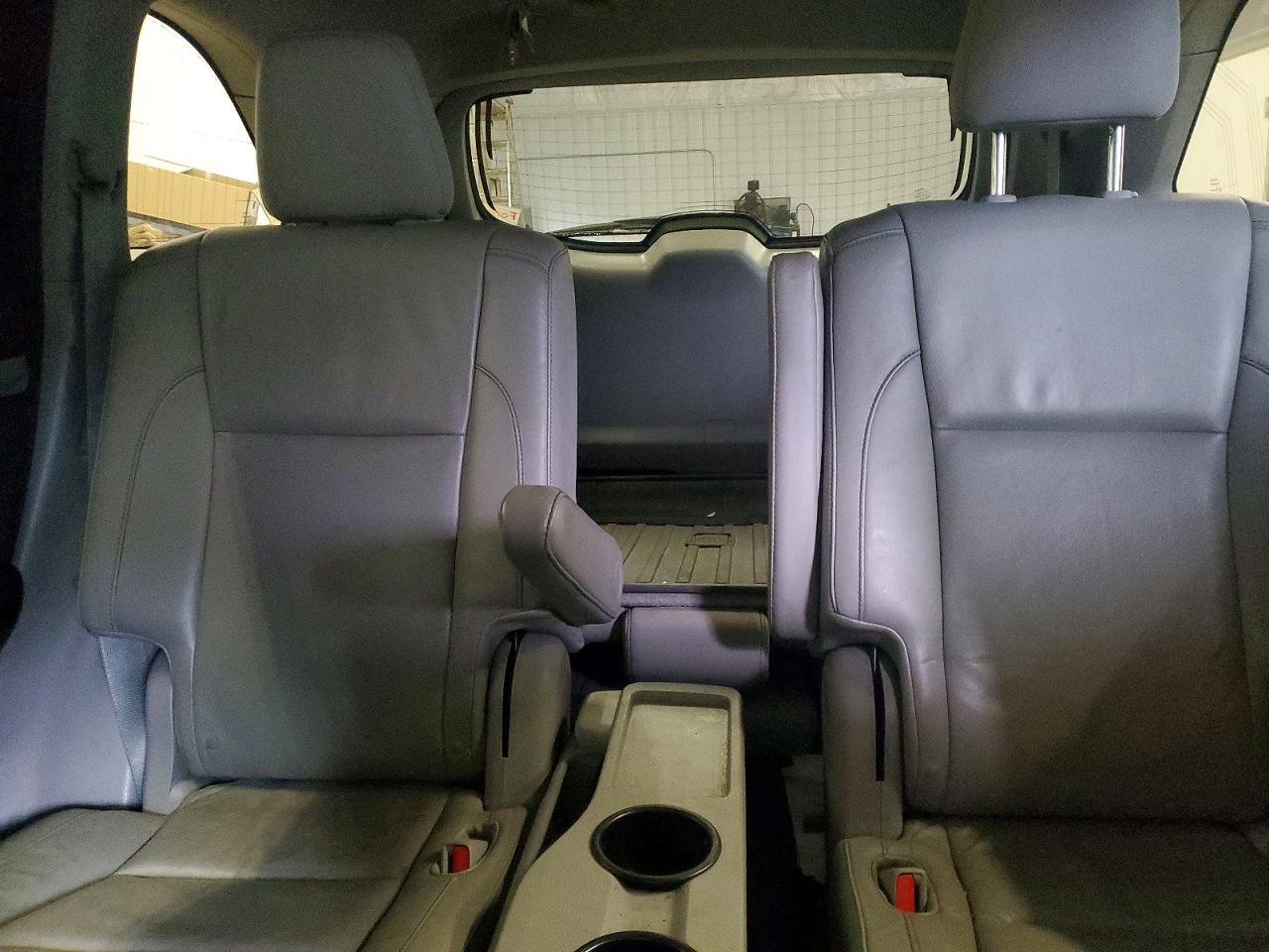 2014 TOYOTA HIGHLANDER XLE photo 10