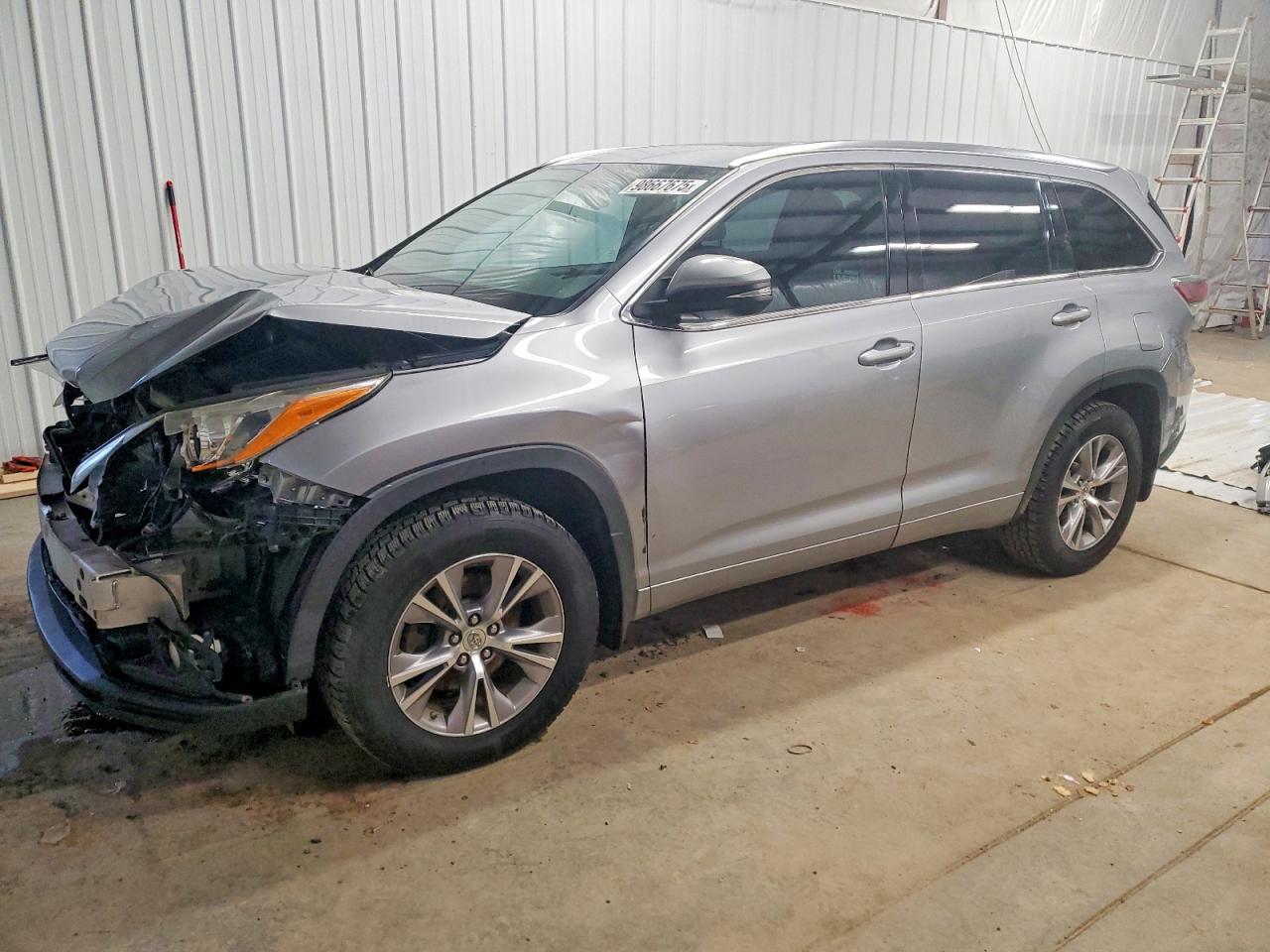 2014 TOYOTA HIGHLANDER