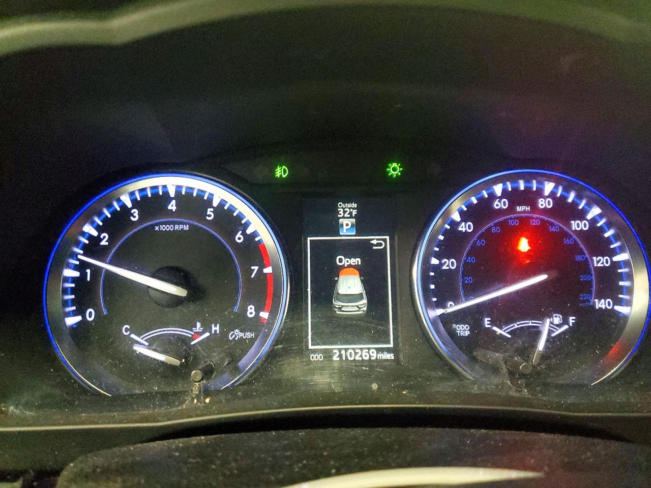 2014 TOYOTA HIGHLANDER XLE photo 9