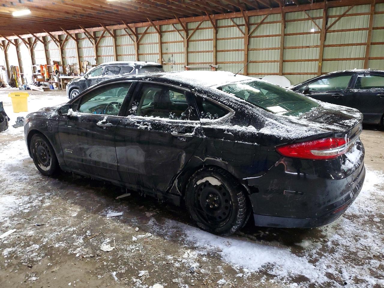 2018 FORD FUSION SE PHEV photo 2