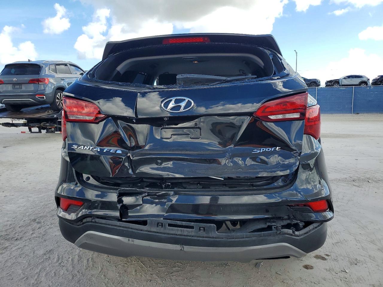 2017 HYUNDAI SANTA FE SPORT photo 6