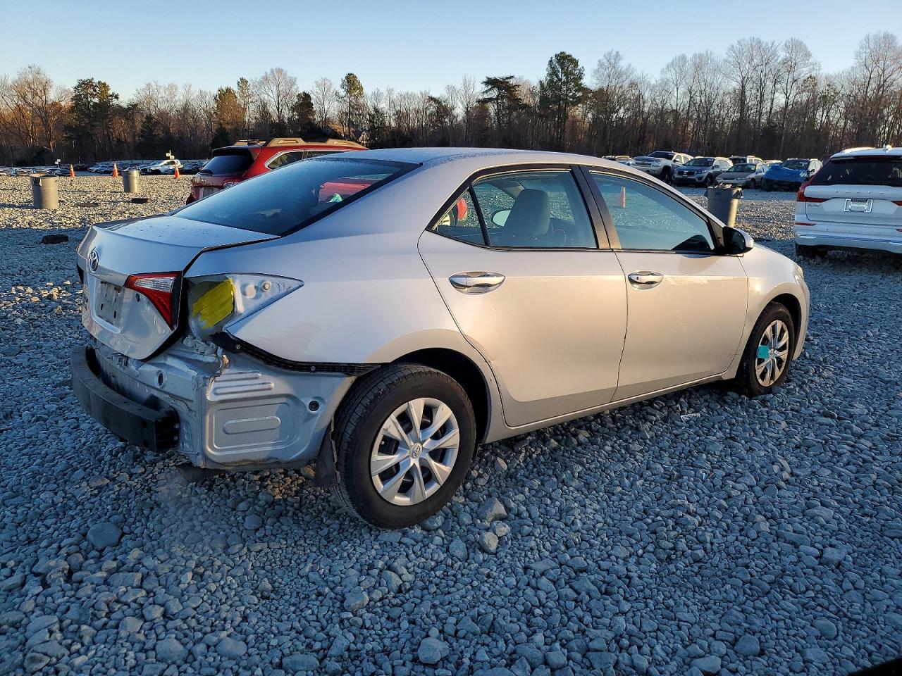 2014 TOYOTA COROLLA L photo 3