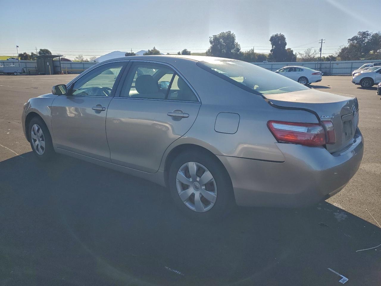 2009 TOYOTA CAMRY BASE photo 4
