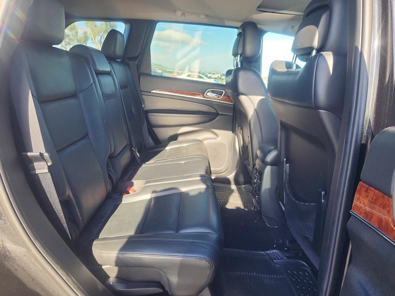 2012 JEEP GRAND CHEROKEE LIMITED photo 10