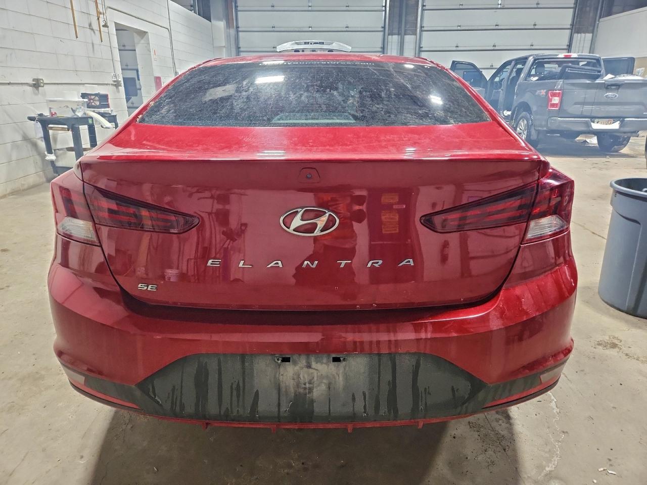 2019 HYUNDAI ELANTRA SE photo 6