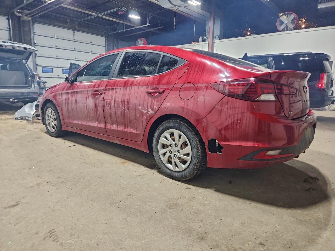 2019 HYUNDAI ELANTRA SE photo 2