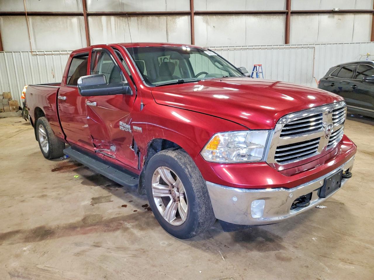 2014 RAM 1500 SLT photo 4
