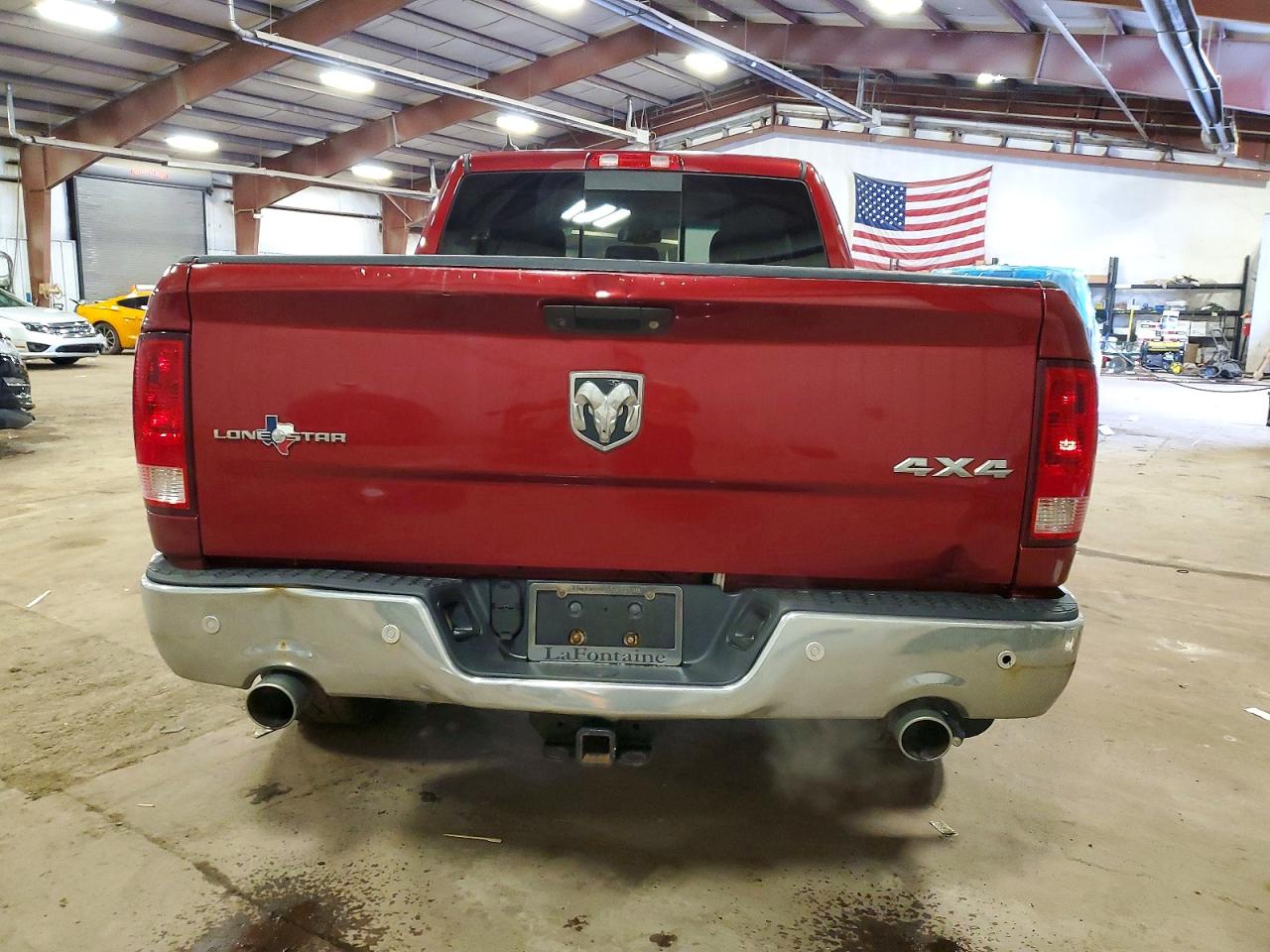 2014 RAM 1500 SLT photo 6