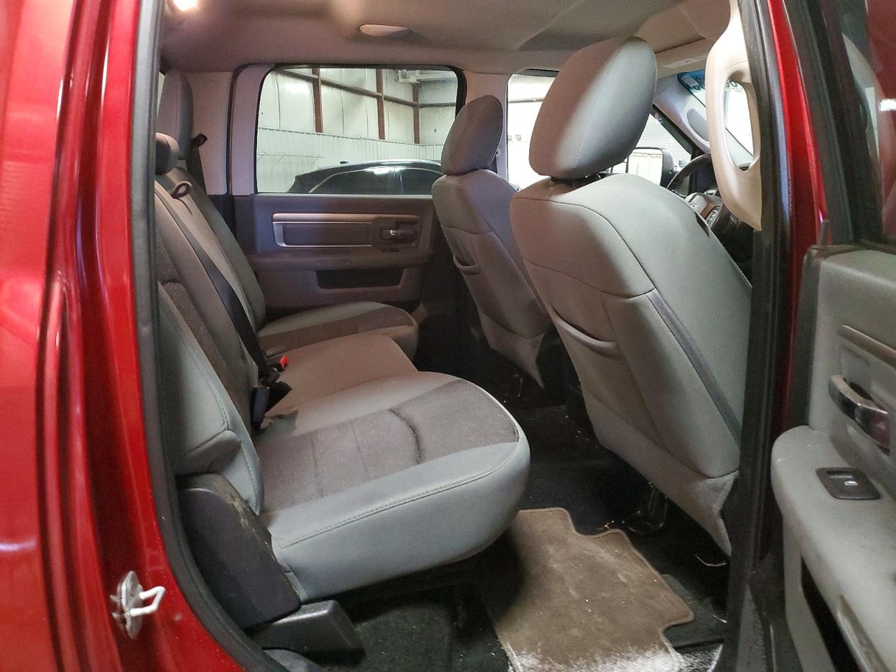 2014 RAM 1500 SLT photo 10