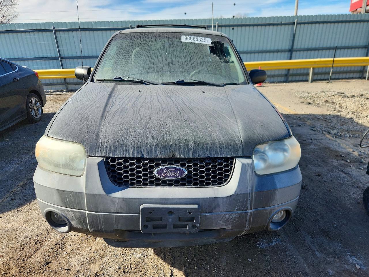 2006 FORD ESCAPE XLT photo 5