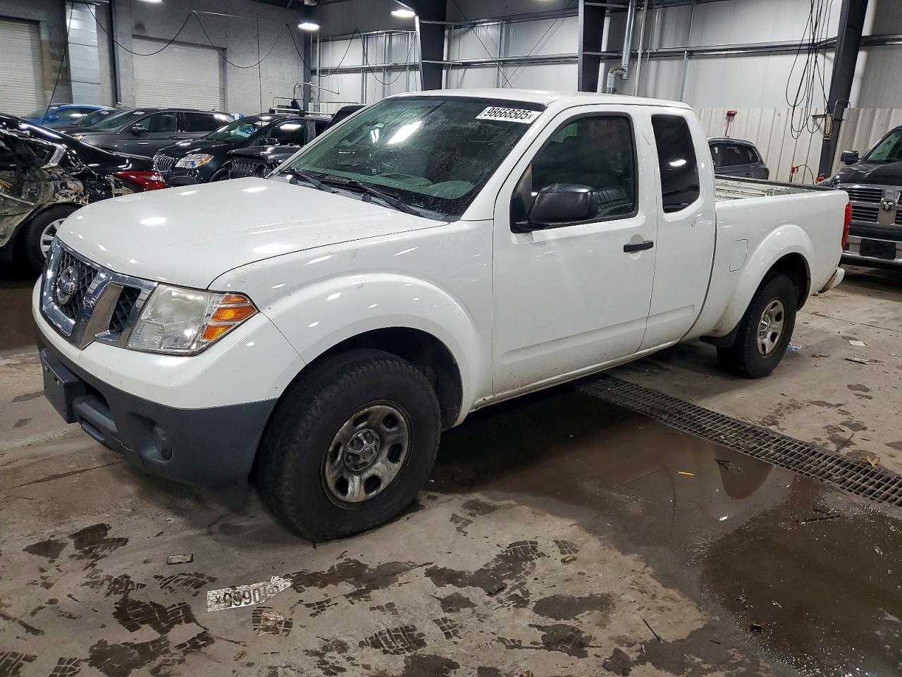 2017 NISSAN FRONTIER
