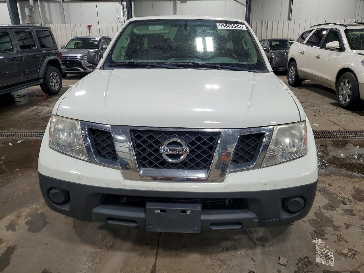 2017 NISSAN FRONTIER S photo 5