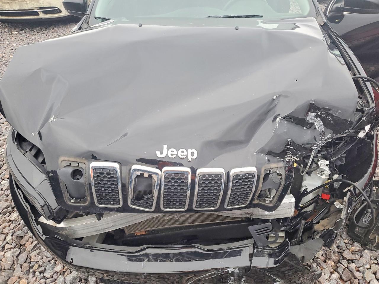 2019 JEEP CHEROKEE LIMITED photo 11