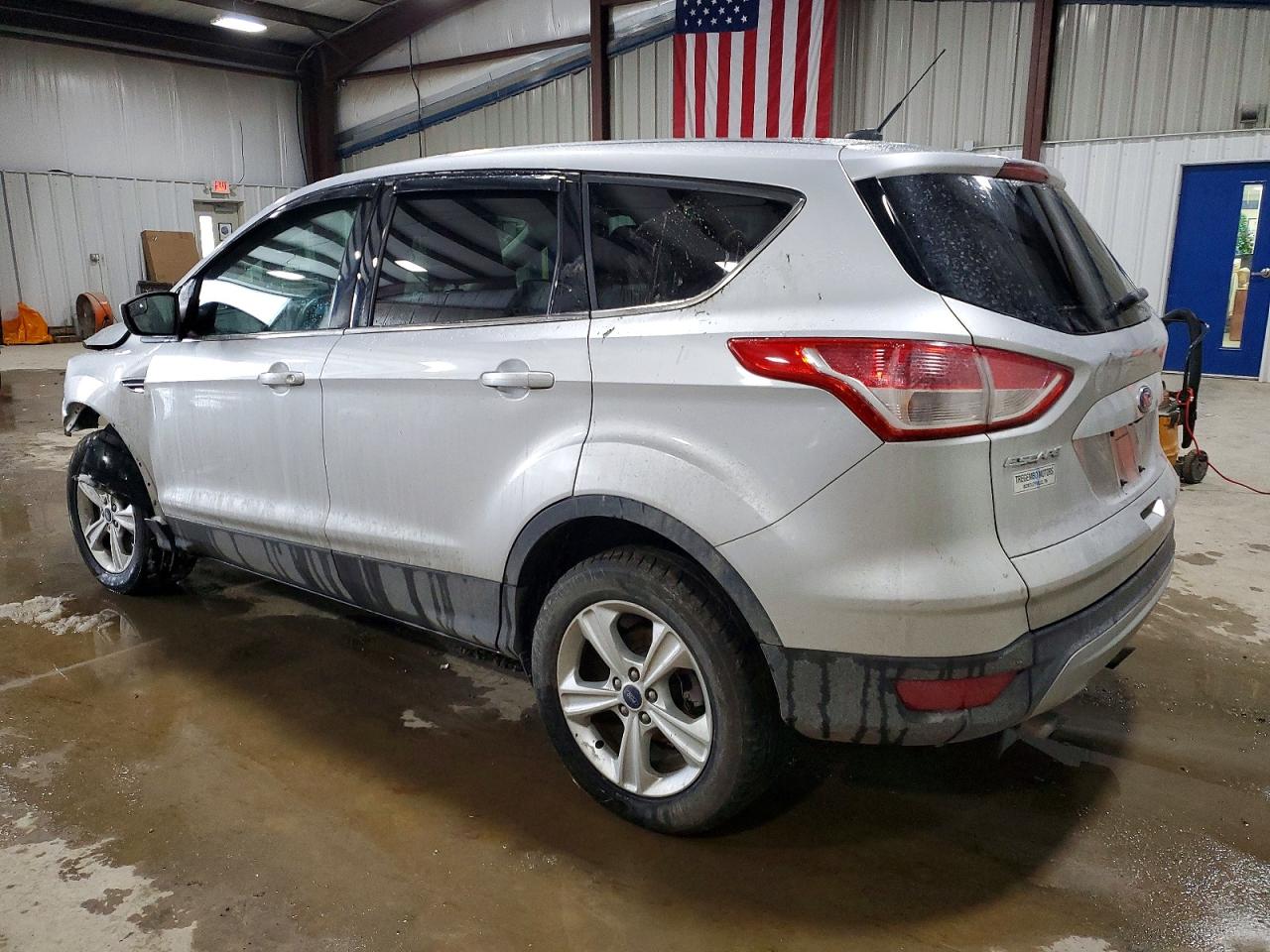 2015 FORD ESCAPE SE photo 2