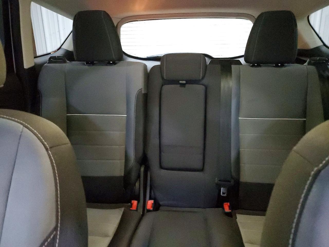 2015 FORD ESCAPE SE photo 10