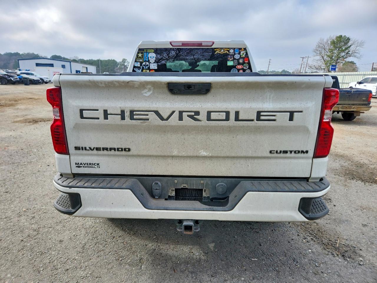 2024 CHEVROLET SILVERADO K1500 CUSTOM photo 6