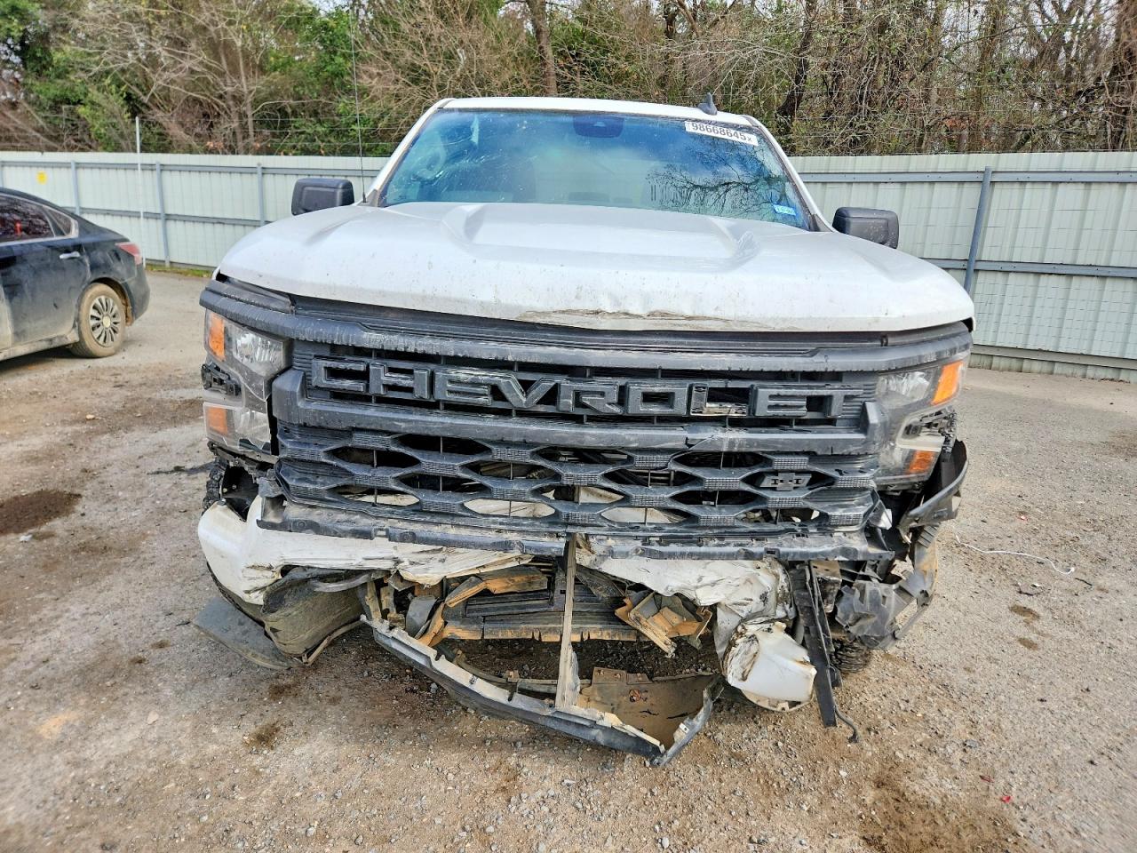 2024 CHEVROLET SILVERADO K1500 CUSTOM photo 5