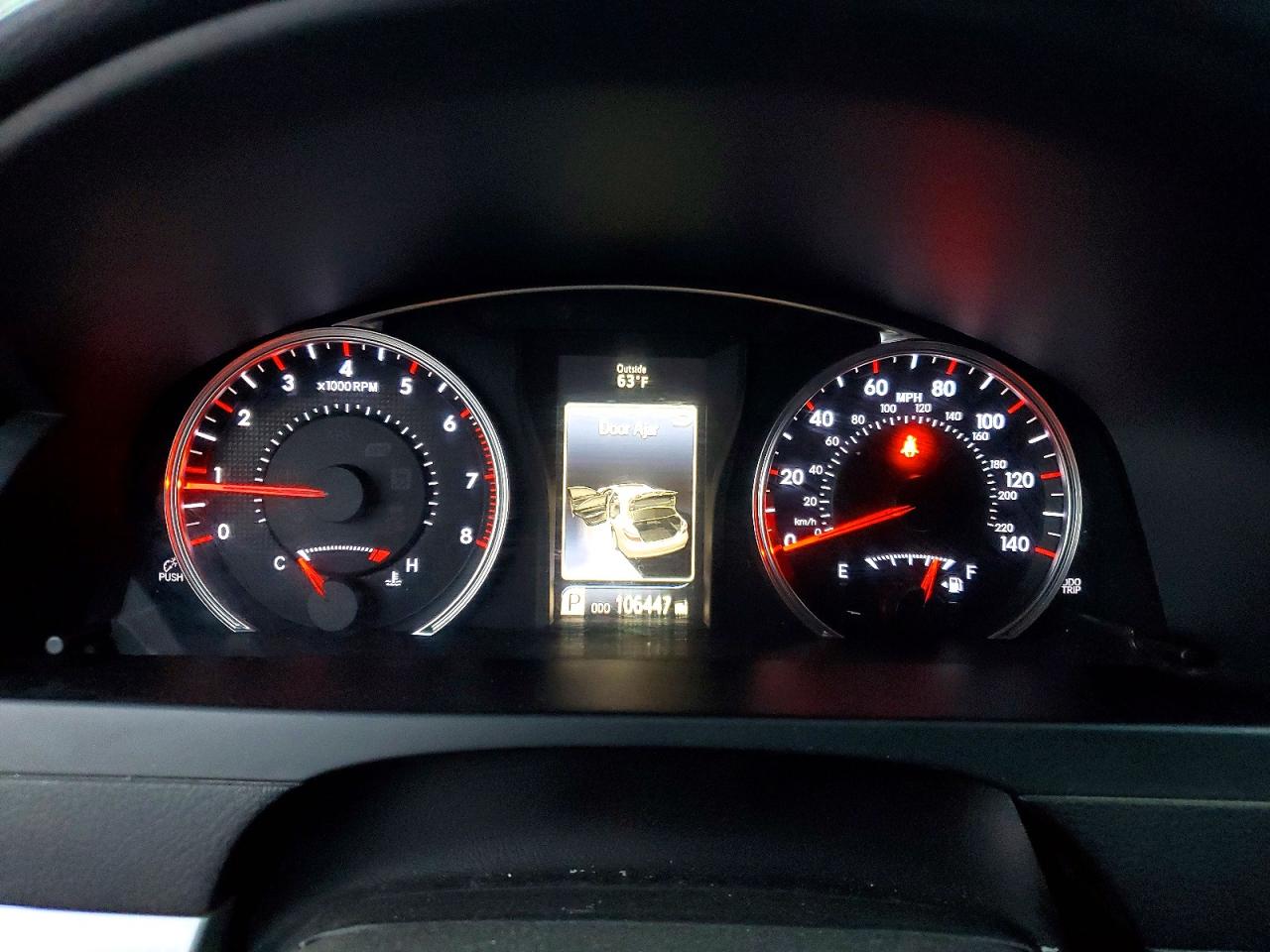 2016 TOYOTA CAMRY LE photo 9