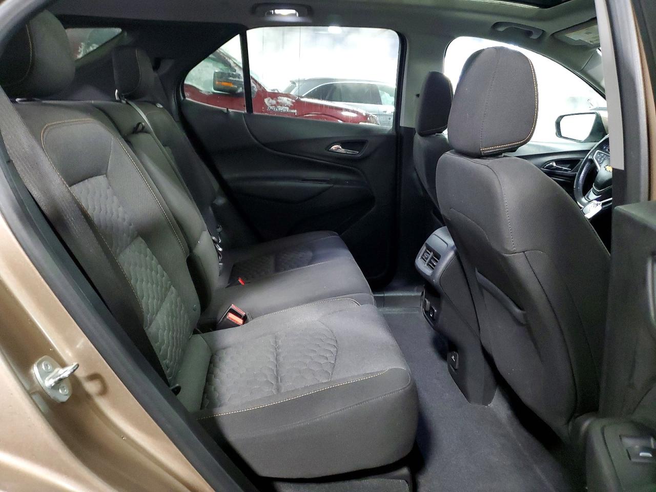2018 CHEVROLET EQUINOX LT photo 11