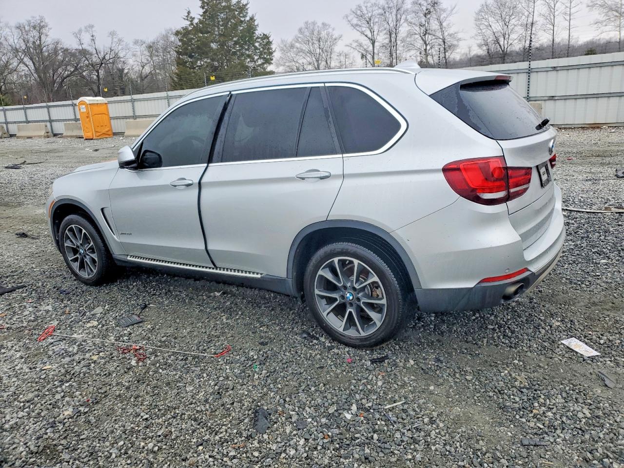 2015 BMW X5 SDRIVE35I photo 2